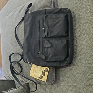 💥50% sale💥NEW Multisac black crossbody handbag #1210